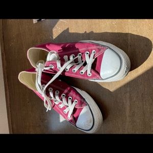 Red Converse